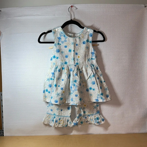 LITTLE ENGLISH Floral 2 Piece Ruffle Sleeveless Outfit Girls Size 6 - Picture 1 of 5